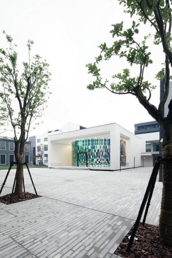 Rainbow Chapel in Shanghai